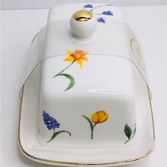 Grace's Teaware Porcelain Covered Butter Dish Flowers Floral Butterflies new - Picture 5 of 8